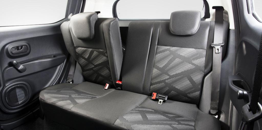 FIAT MOBI ASIENTO ATRAS