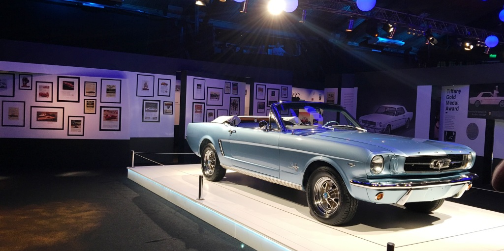 mustang 2