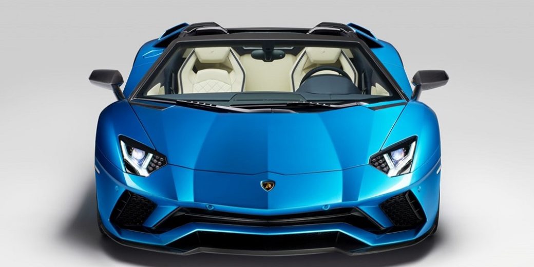 Lamborghini Aventador road 1