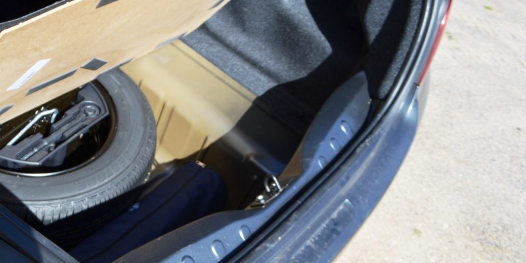 Peugeot 301 diesel estatica baul