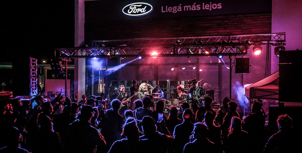 Cierre de la jornada. Final de la travesía récord de Ford