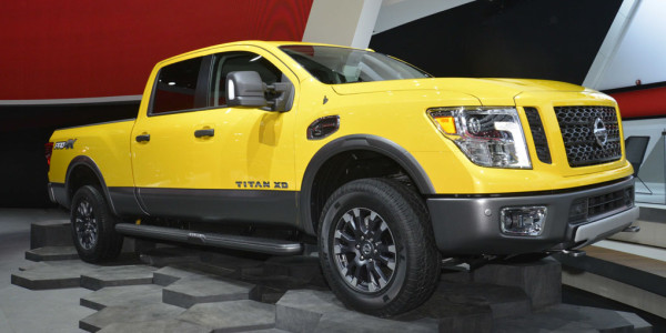 Nissan Titan 1