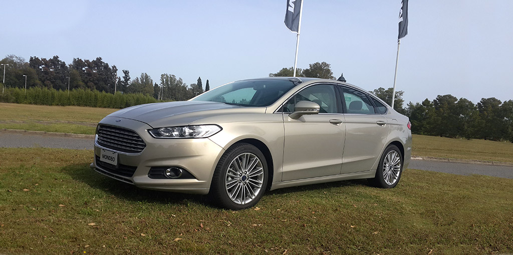 Nuevo Ford Mondeo 2015