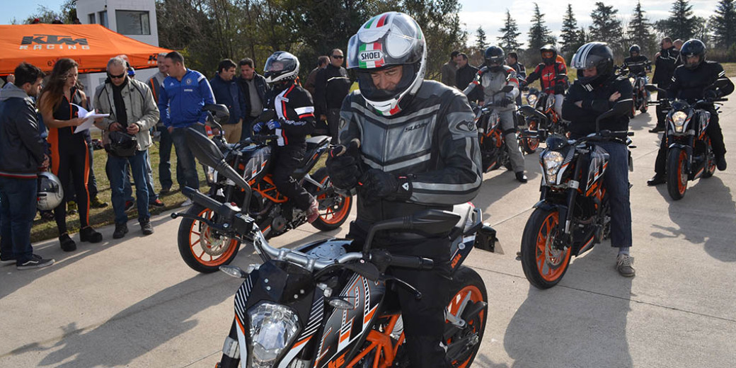 la prueba KTM Duke 390