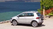 Volkswagen_Cross_31