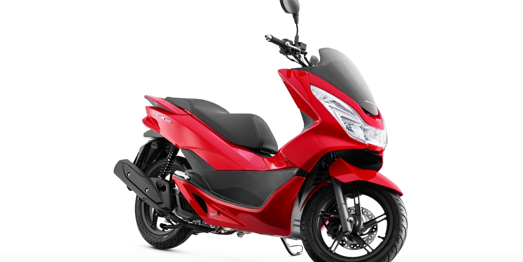 PCX150_Roja_0684