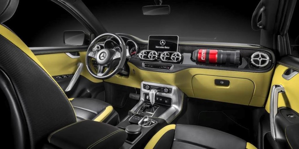 Mercedes benz clase x interior