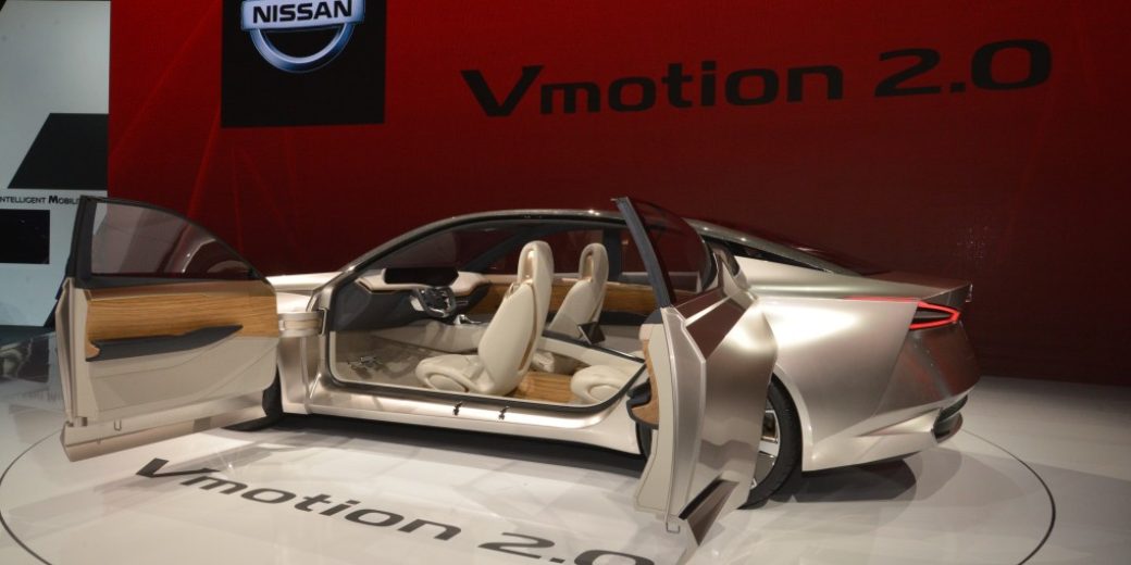 Nissan V motion 2.0 4